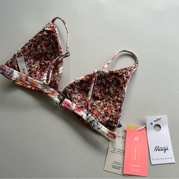 Maaji Bikini Tops Womens Medium Multicolor Floral Reversible Swimsuit New - Picture 4 of 8